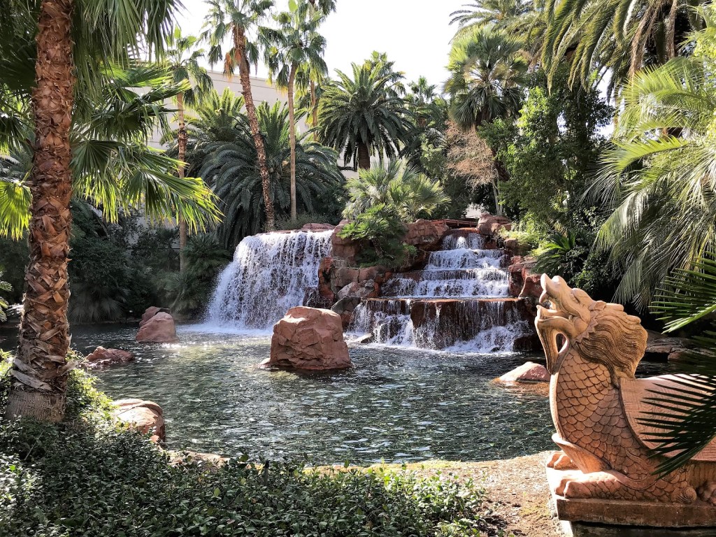 The beautiful fountains in front of the Mirage Hotel, Las Vegas.